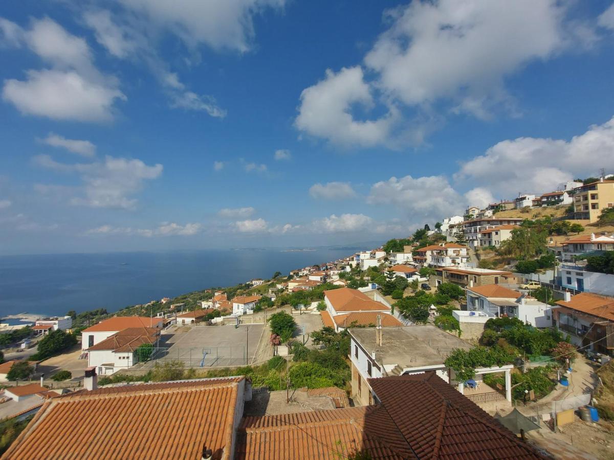 George'S Apartment Λουτράκι Εξωτερικό φωτογραφία