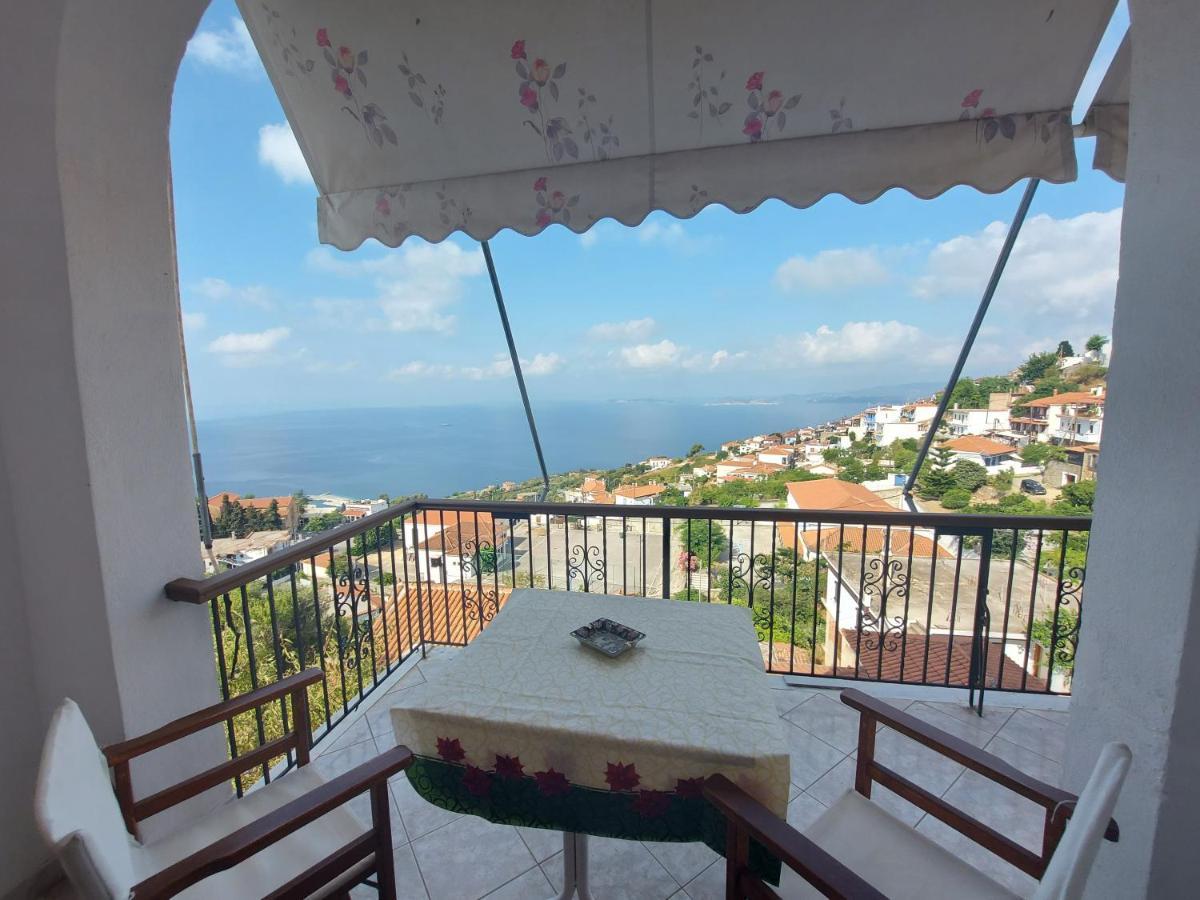 George'S Apartment Λουτράκι Εξωτερικό φωτογραφία